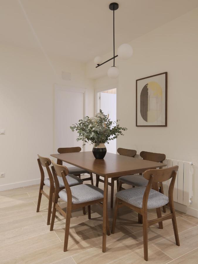 Apartamento Luxury Flat Next To Gran Via Madrid Exterior foto